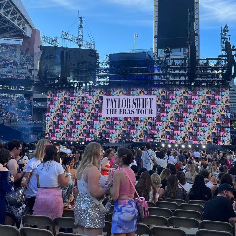 Fans gathering early